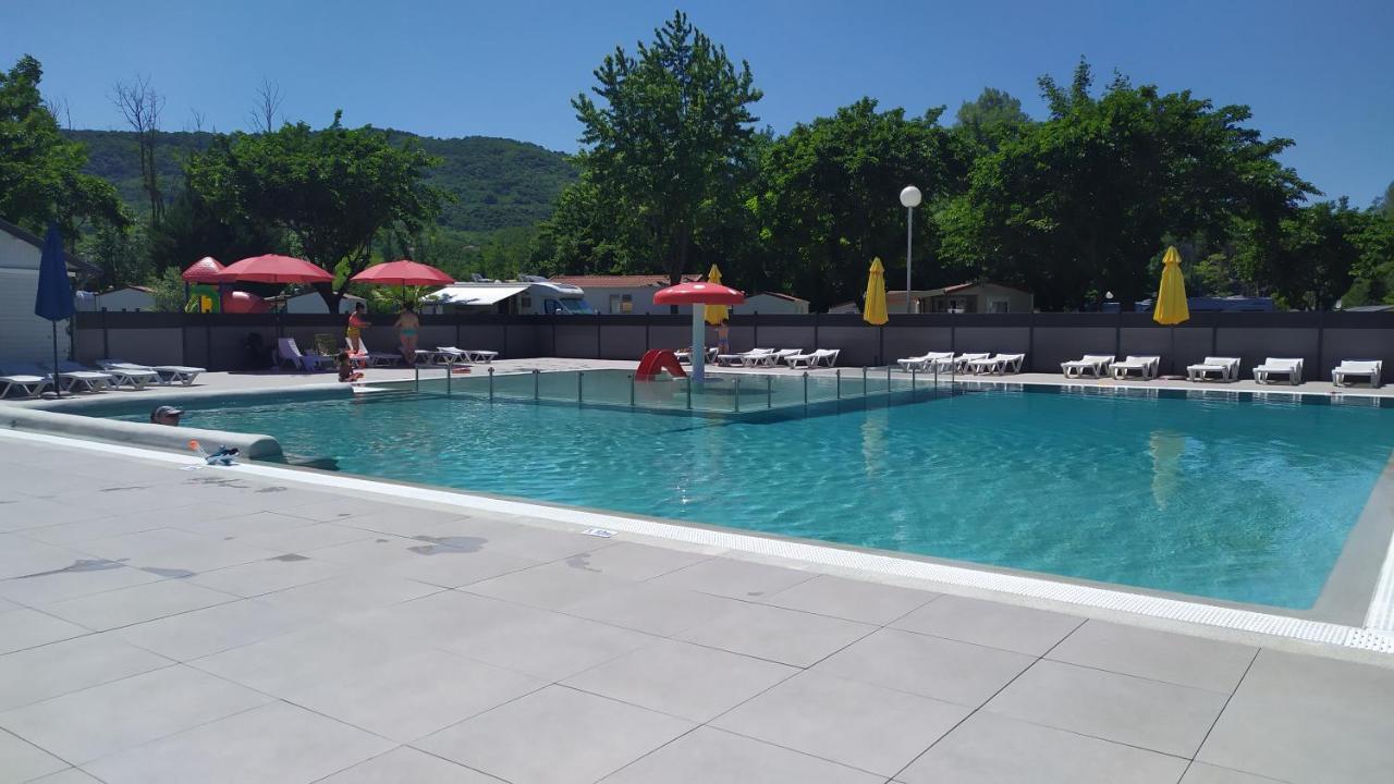mobil-home du lac de Foix Extérieur photo