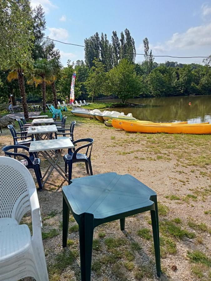 mobil-home du lac de Foix Extérieur photo